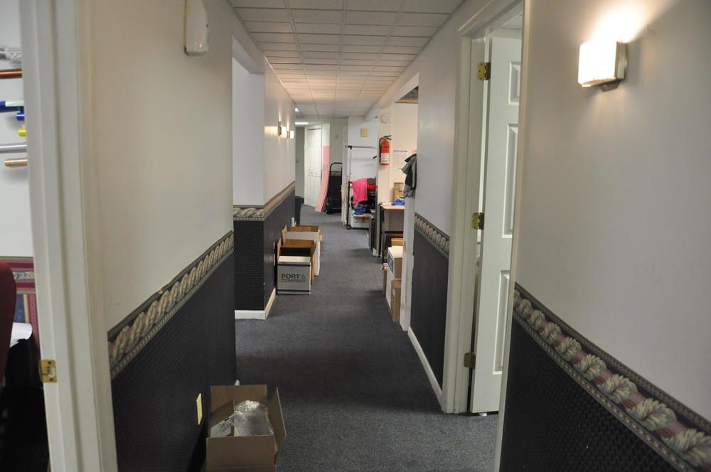 Office-Retail and Warehouse on Hixson PIke: 5424 Hixson Pike, Hixson, TN 37343